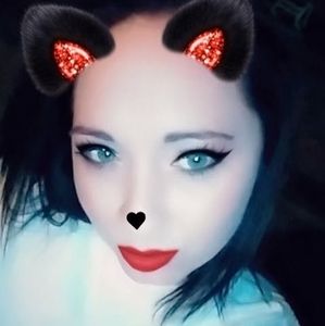 Meet your Posher, Ashlee